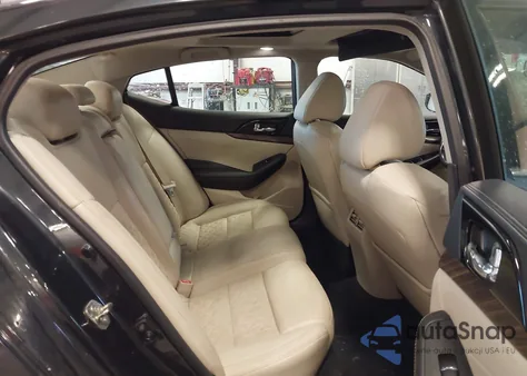 2016 Nissan Maxima 3.5 Platinum/3.5 S/3.5 Sl/3.5 Sr/3.5 Sv from USA, damaged, VIN 1N4AA6AP1GC376611